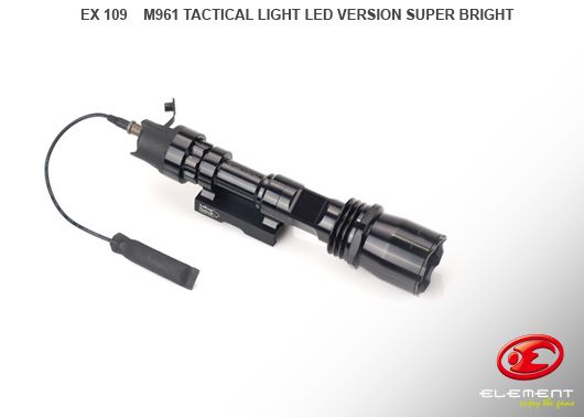 M961 Tactical Flashlight – Black